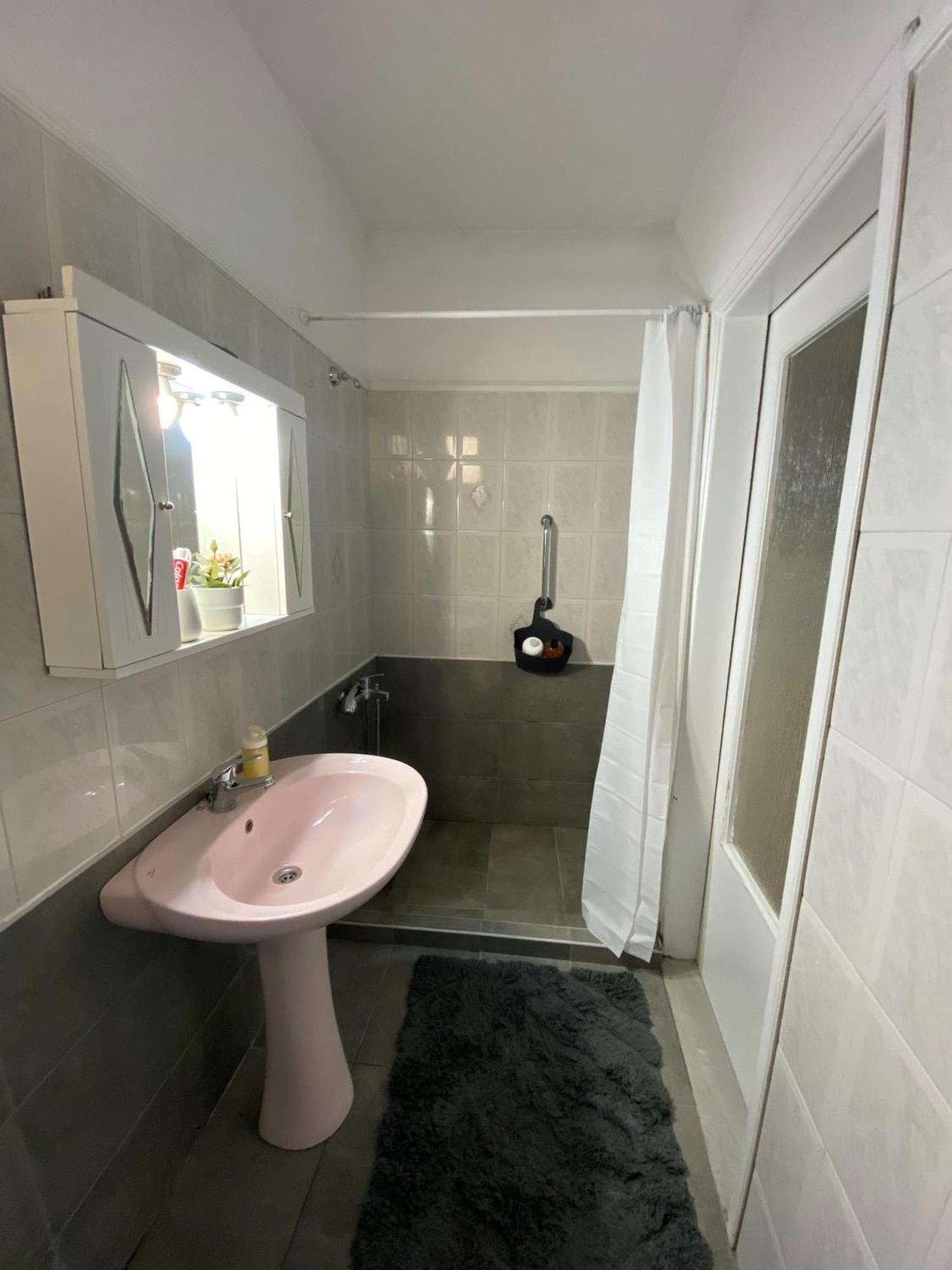 Port House Apartment 扎金索斯镇 外观 照片